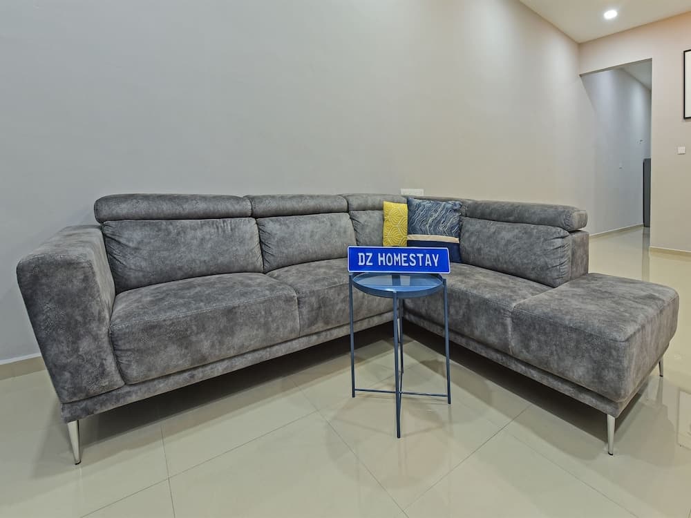 OYO Home 90584 Dz Homestay Bukit