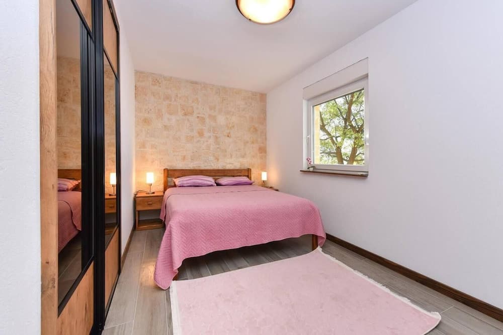 Stone House Captivating Villa in Pridraga, Zadar