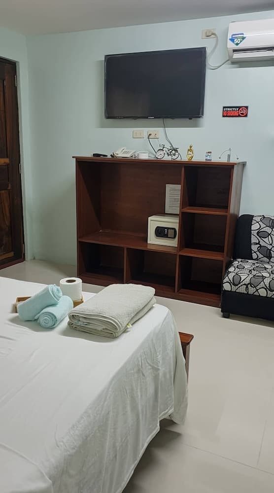 Wombats Beach Resort