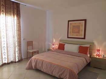 Swyn - The Flat Close To The Beach