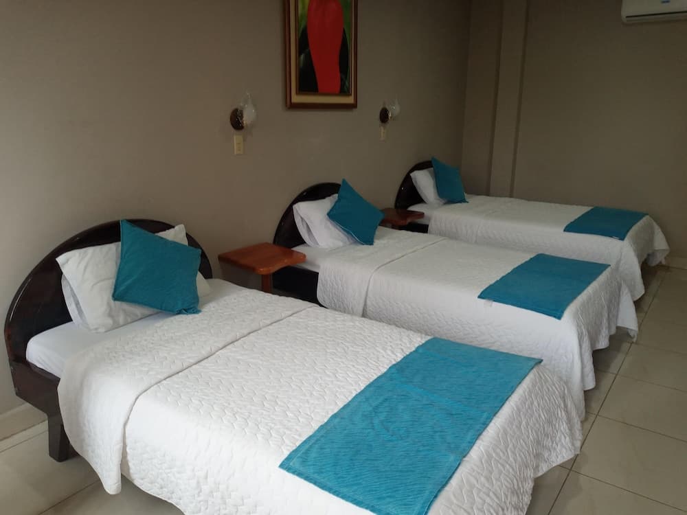 Hotel Palm Garden Galapagos