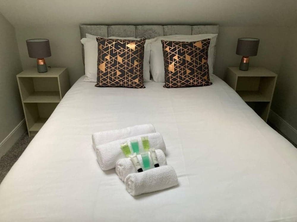 So-fresh So-clean Beautiful 3-bed House n Belfast