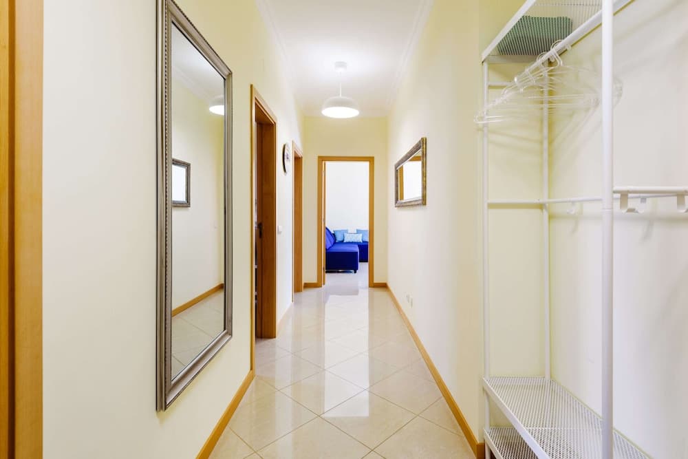 Sea view Apartment with 3 spacious Terraces & 2 Swimming pools