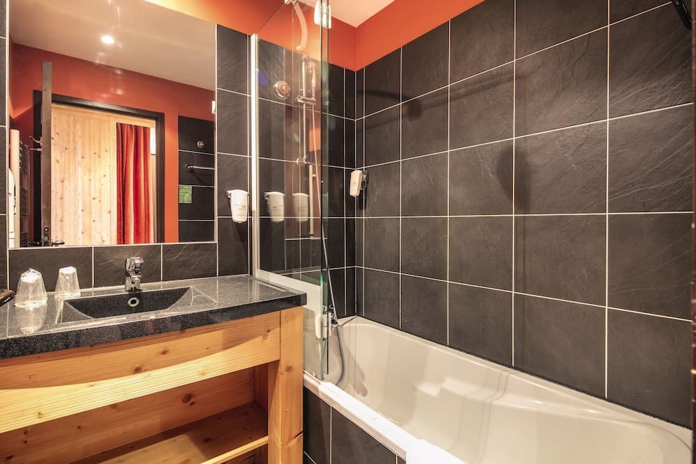 Belambra Hotel Les Menuires « Les Bruyères » – B&B