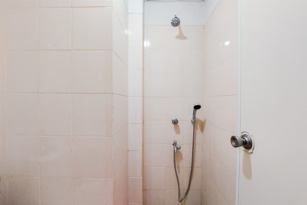 Cozy And Minimalist Studio At Serpong Greenview Apartment