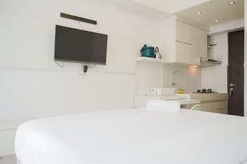 Cozy And Minimalist Studio At Serpong Greenview Apartment