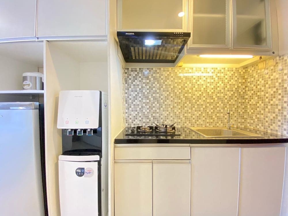 Cozy Studio Apartment At Emerald Towers Bandung