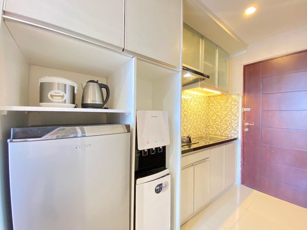 Cozy Studio Apartment At Emerald Towers Bandung