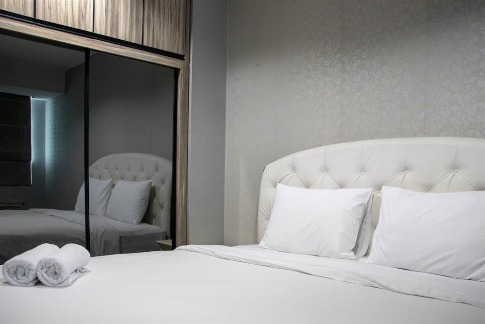 Elegant And Comfy 2Br Apartment At Springhill Terrace Residence