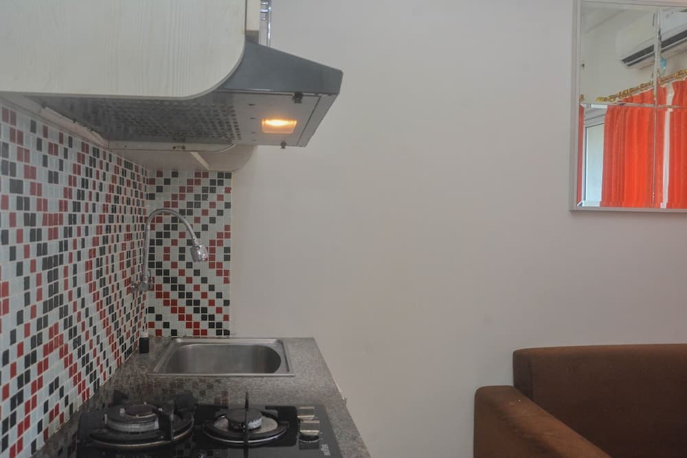 Comfy And Best Deal 2Br At Green Pramuka City Apartment