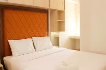 Fully Furnished 2Br Springlake Apartment Near Summarecon Mall