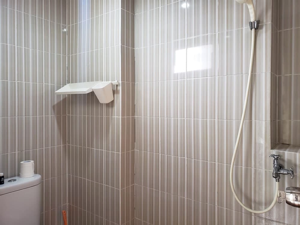 Warm And Cozy Studio At Cinere Resort Apartment