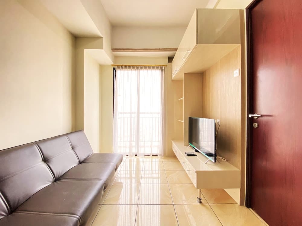 Spacious 2Br At Tamansari Panoramic Apartment