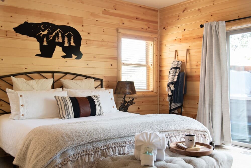 08 - Stony Creek Manor 3 Bedroom Home by Redawning