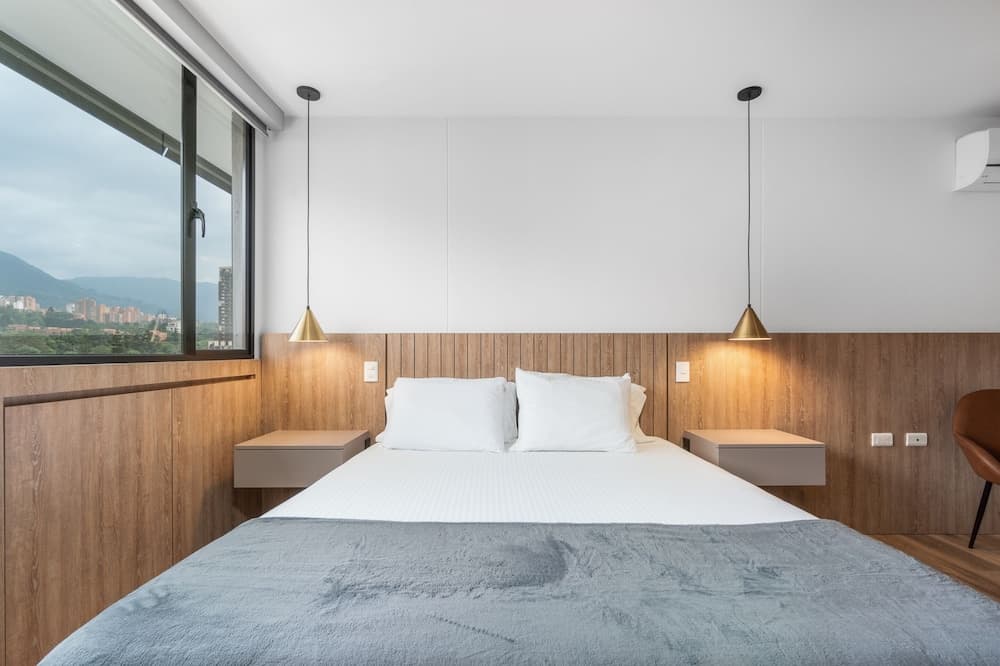 Apartment Go Living & Suites by HOUSY HOST