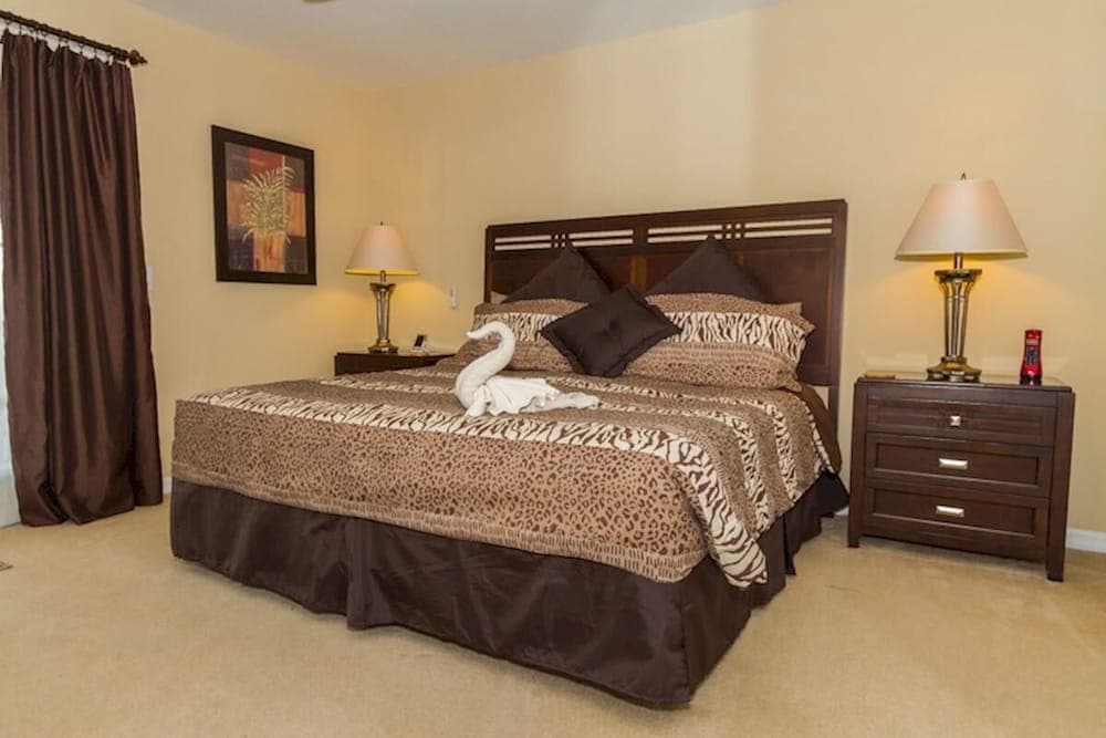 Maingate West Haven Villa