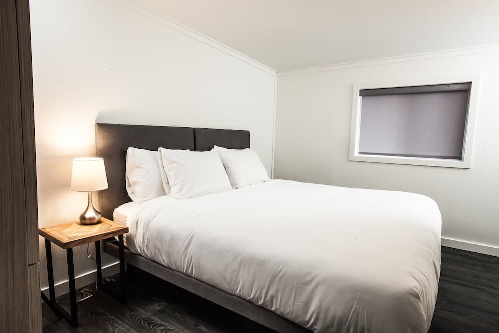 Novlan Suite by Revelstoke Vacations