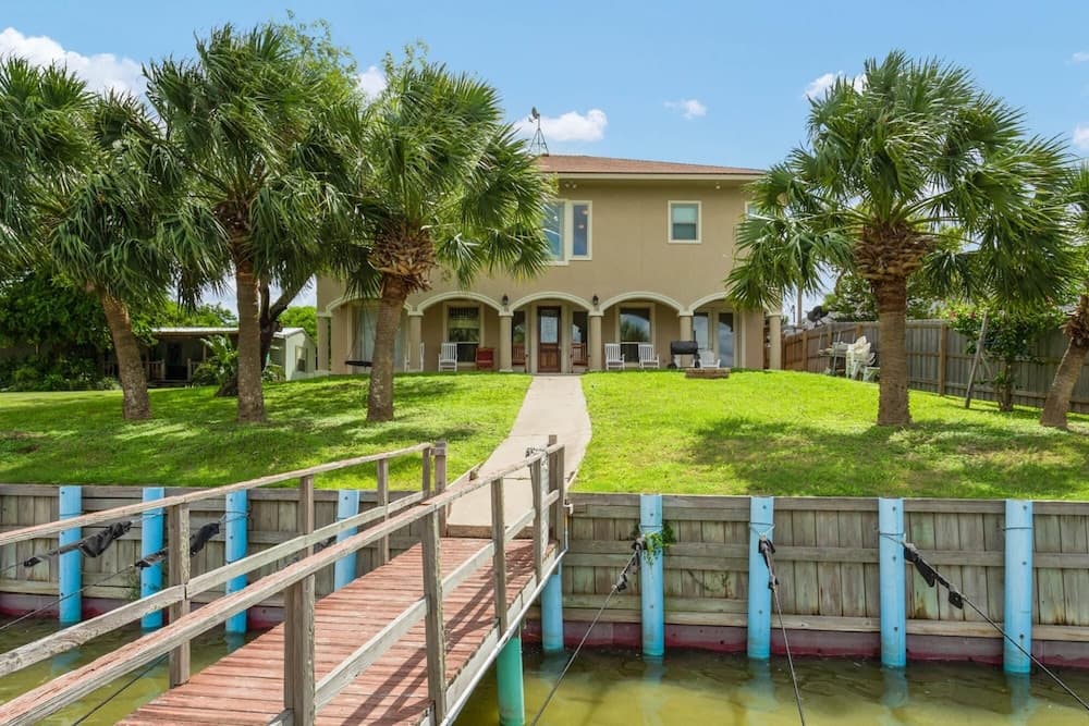 The Villa at Arroyo City