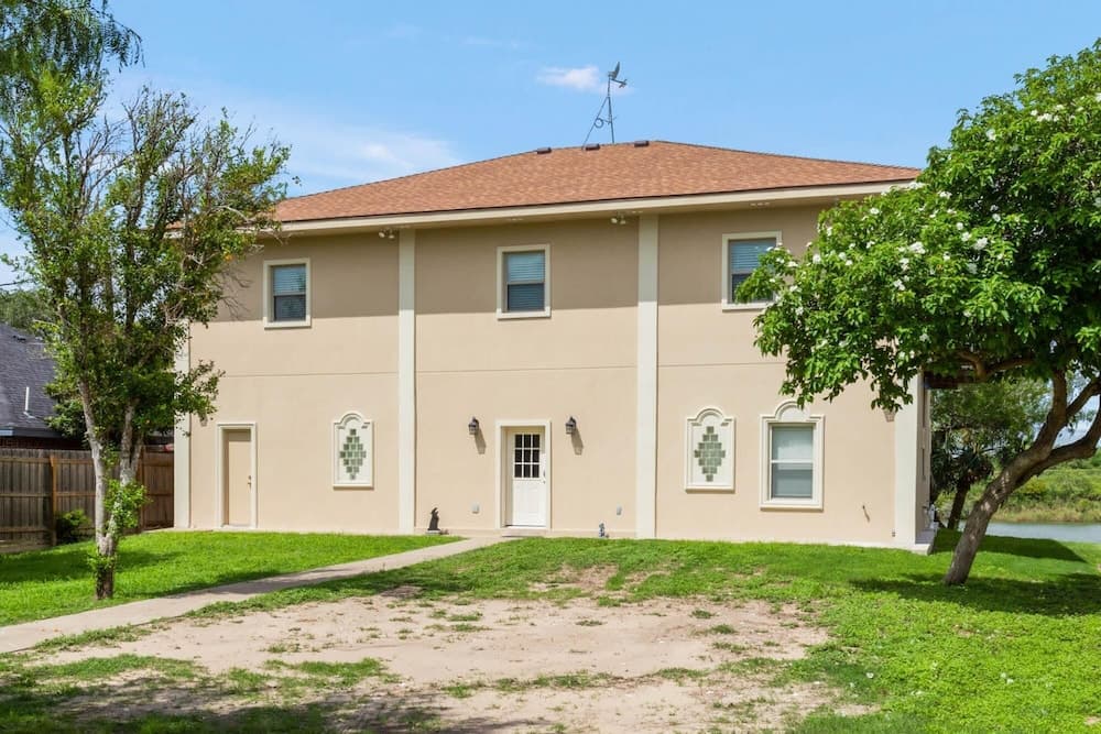 The Villa at Arroyo City