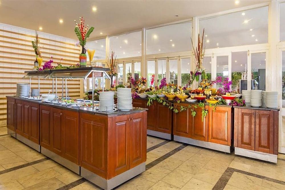 Coralis Sun Quin Beach