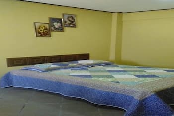 OYO Homes 90590 Mazhomestay