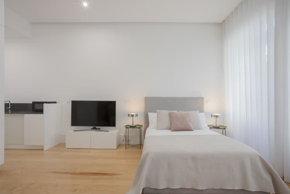 Liiiving - Downtown Luxury Apartment 1R