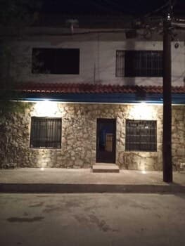 ANTIQUE Guest House Fundidora