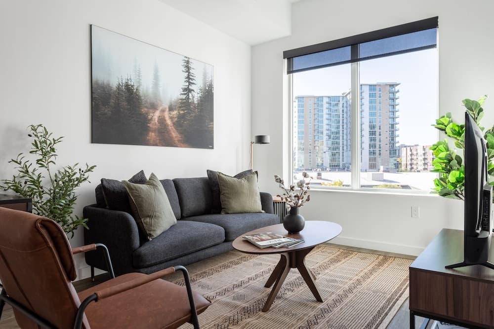 Mint House Nashville – The Gulch – Division St