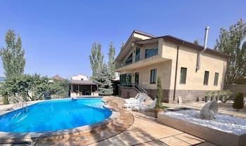 Stunning Villa Private Pool Near Yerevan Centre