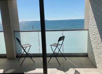 24 Breakwaters - Sandown Bay IOW