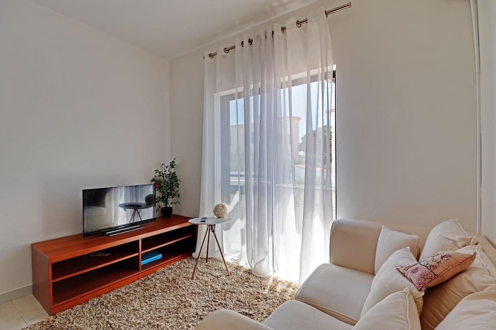 Faro Airport Flat by Homing