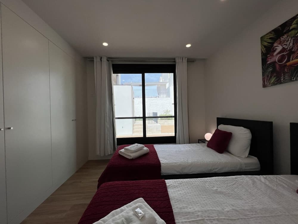 Faro Design IV by Homing