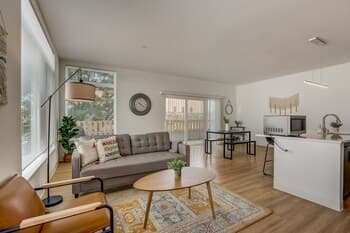 FRONTDESK Element Apts Walker's Point Milwaukee