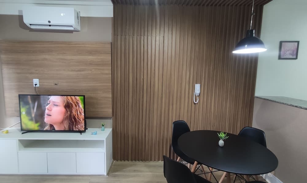 Apê Confortável no melhor da Ponta Verde