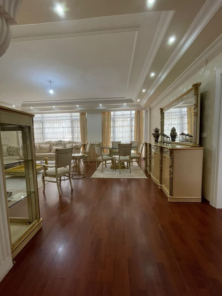 Serene Luxury Villa With Private Pool in Yalova