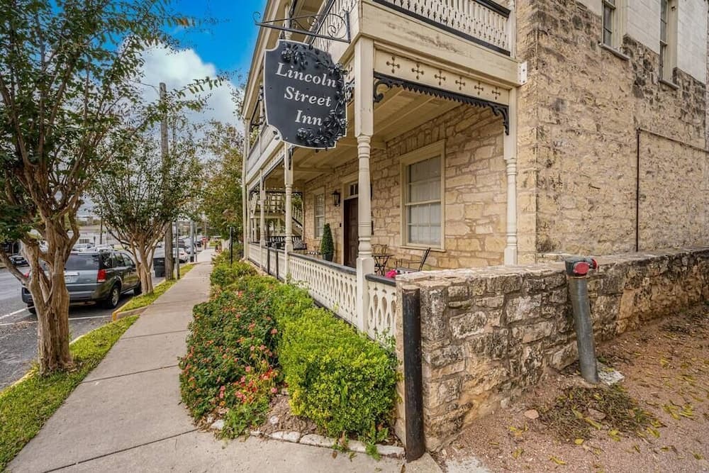 The Lincoln Street Inn by Boutiq