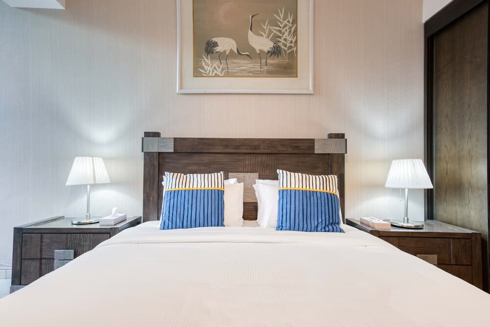 Maison Privee - MP Demo Silverene B-201