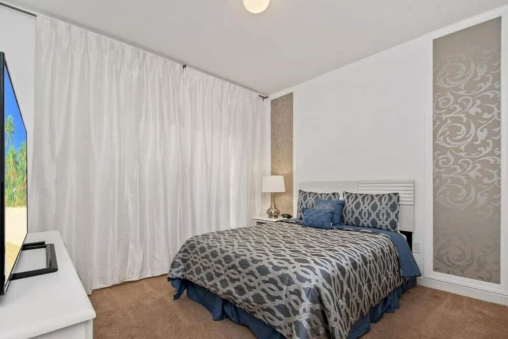 2947 Amazing Home Perfect for Your Family