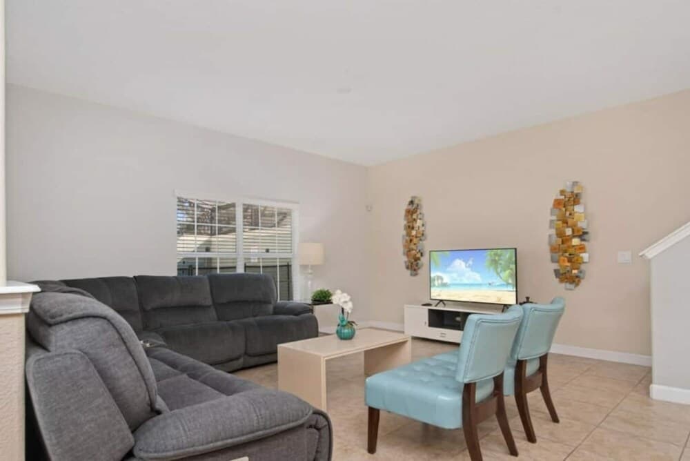 2947 Amazing Home Perfect for Your Family