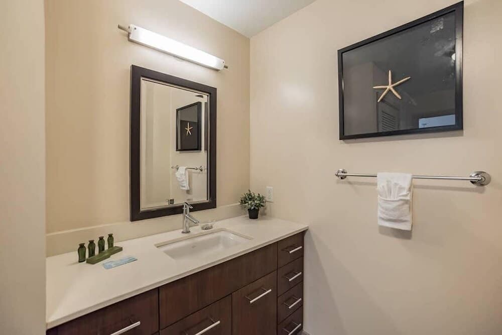 3601 Market 1BR Home