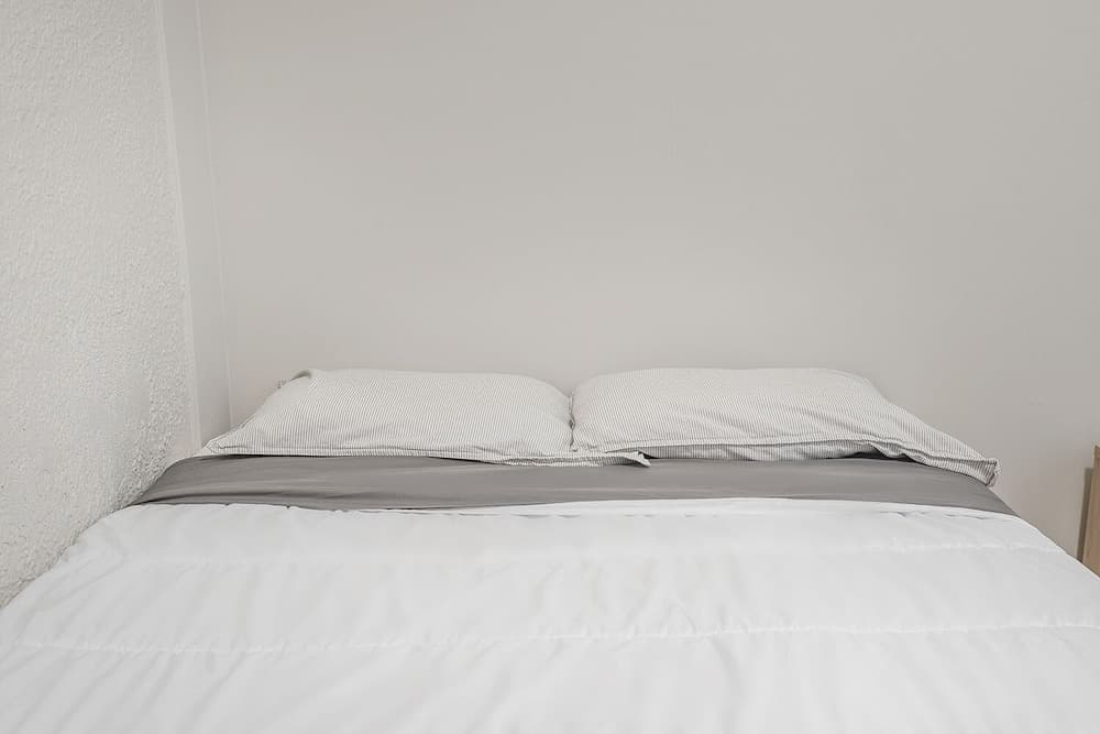 Cozy Private BR in the heart of Plateau