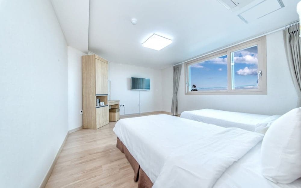 Seogwipo Jay Hill and City Hotel