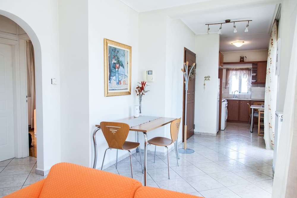 Cozy penthouse in Athens w amazing view