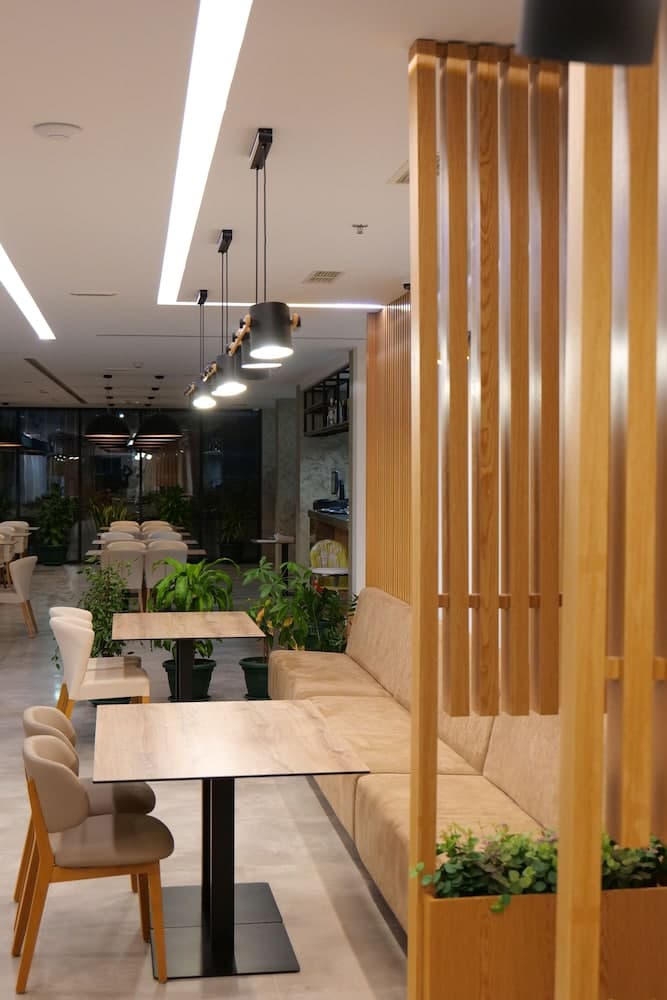 Hotel Triumf Shengjin