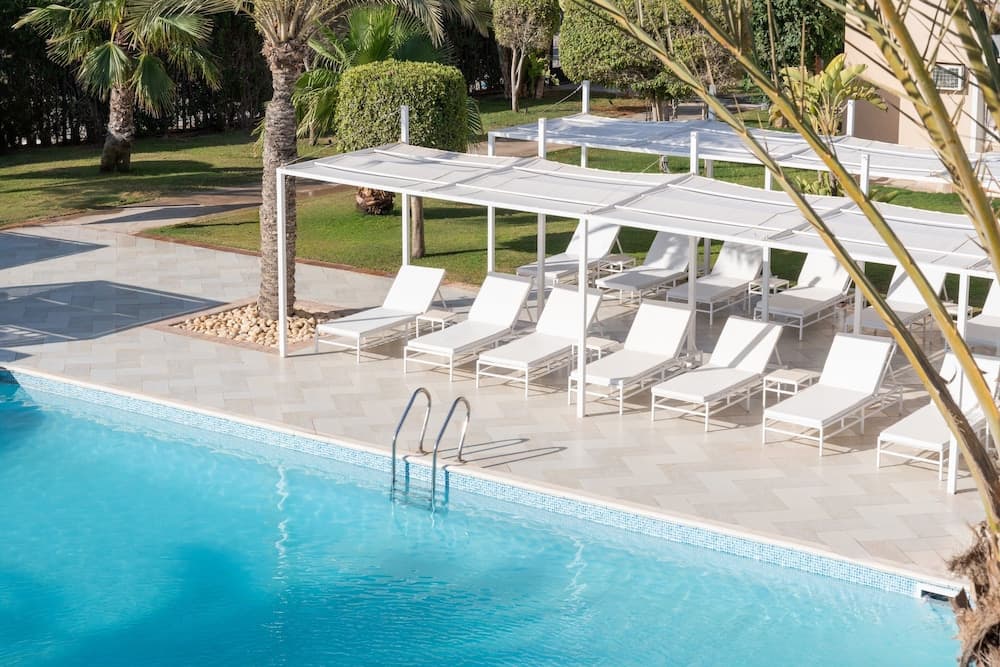 JAZ Neo Almazino, Almaza Bay