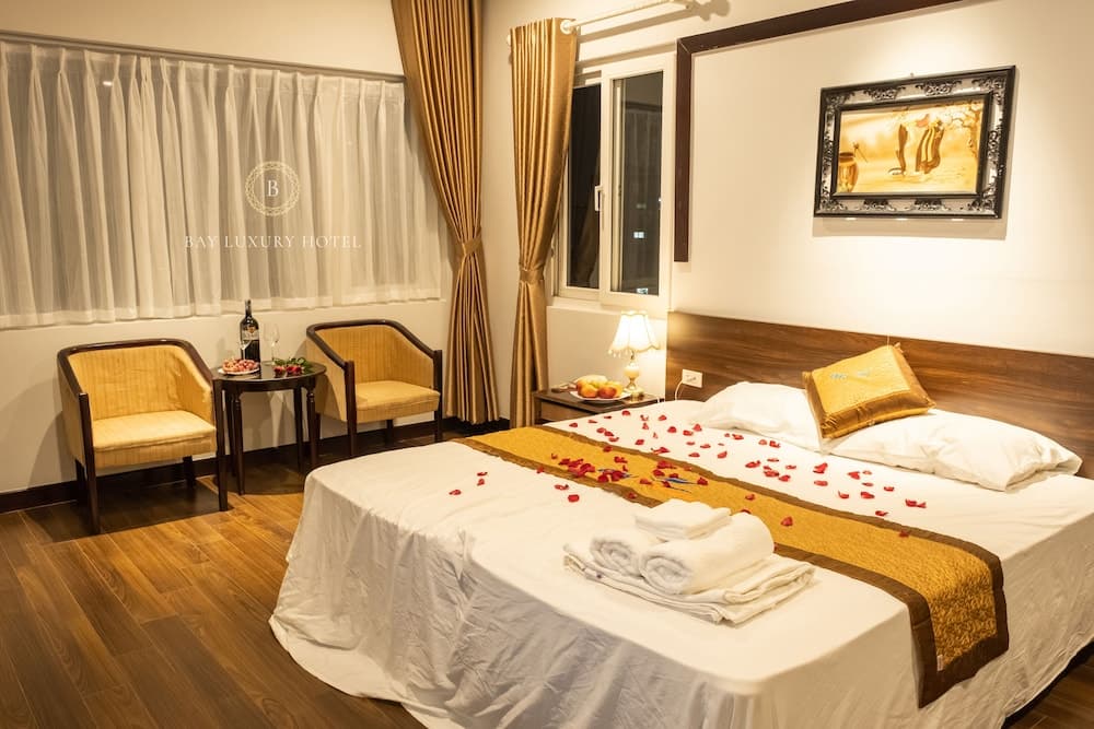 Bay Luxury Hotel & Spa - No 9 Nguyen Truong To, Ha Noi