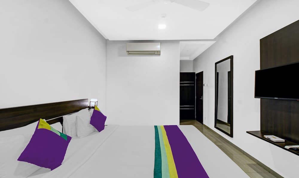 Treebo Premium Brijinn