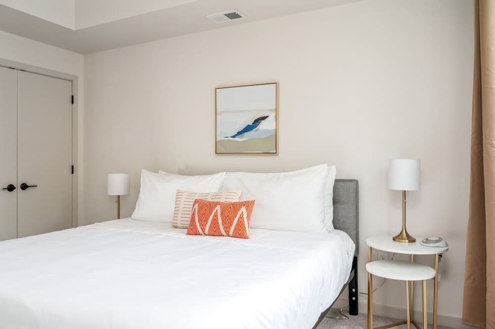 Kasa Bryn Mawr Minneapolis