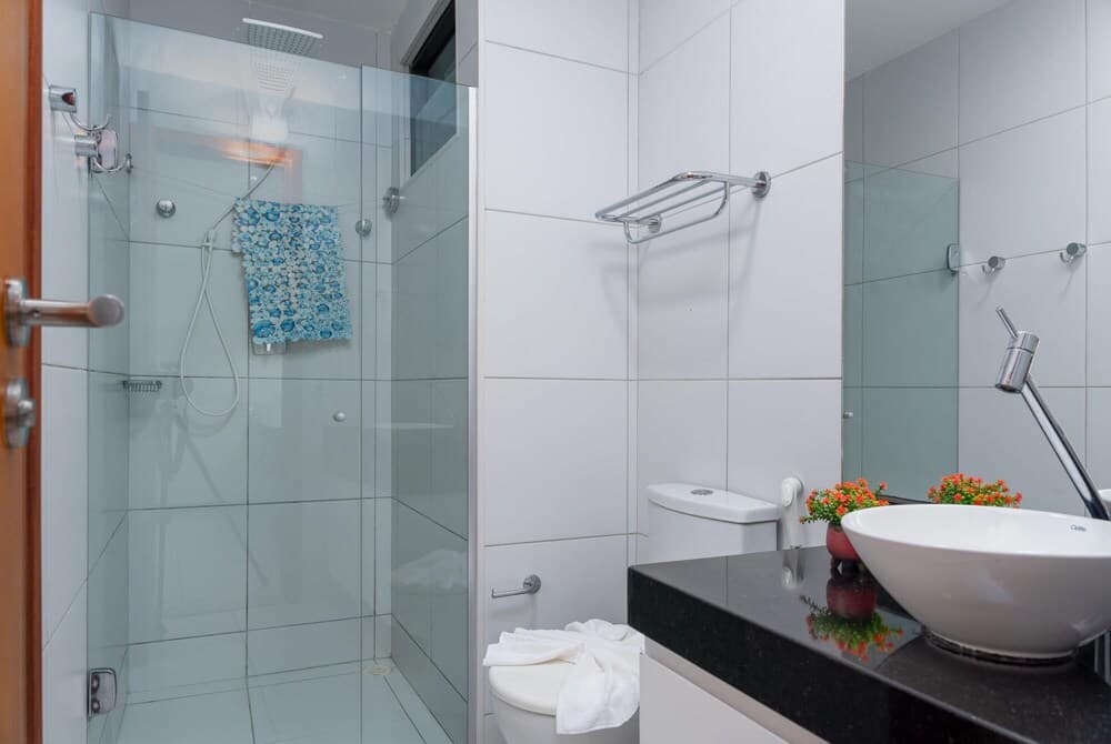 Belo Apartamento em Condom nio com Piscina