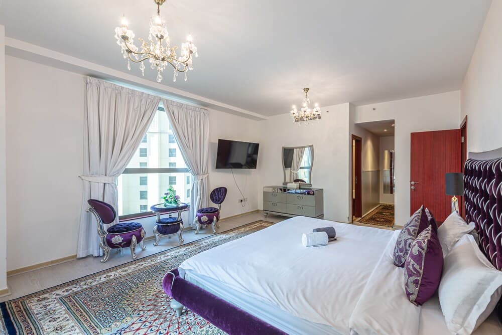 Marco Polo - Charming 3BR in JBR with Marina Views